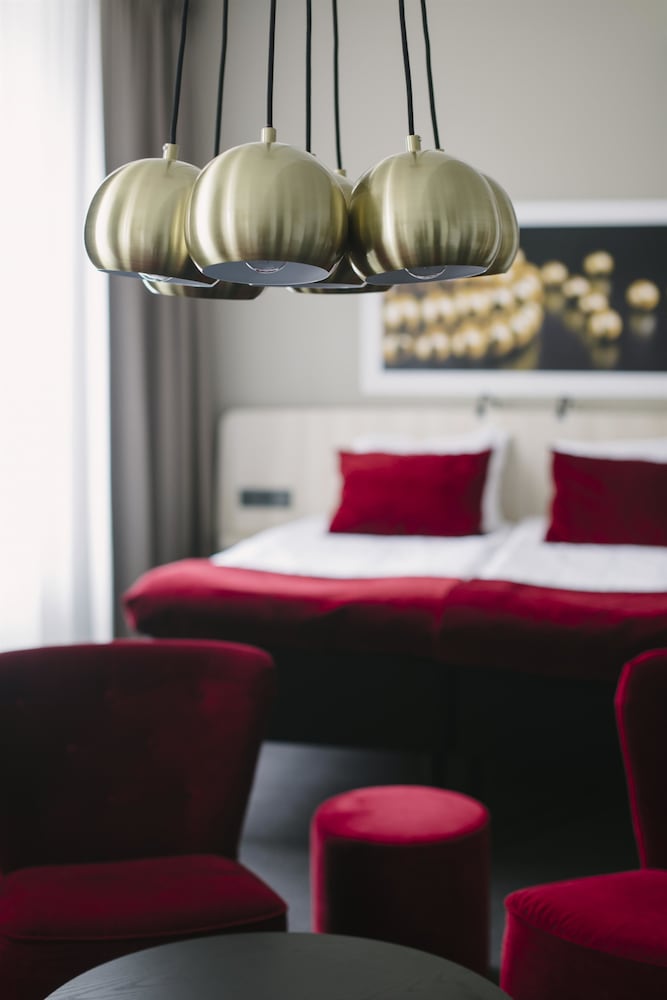 Family Room, 1 Double Bed, Non Smoking (Larger Room;Bunk beds) thumbnail 6