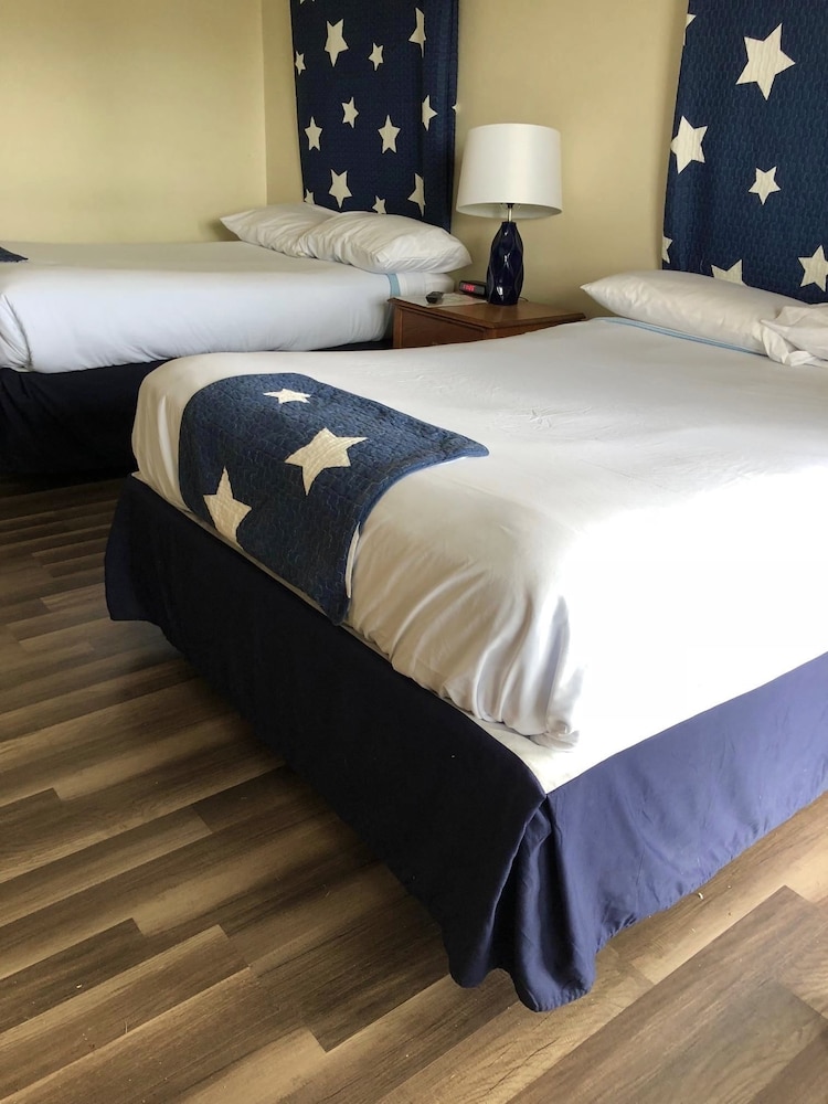 Standard Room, 2 Double Beds