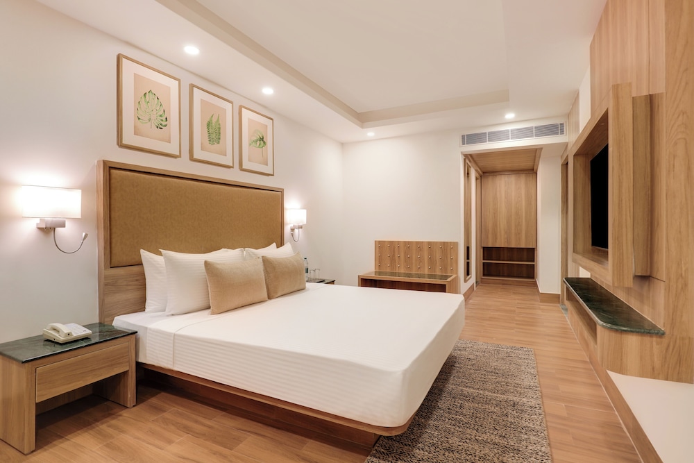 Deluxe Suite - Photo 7