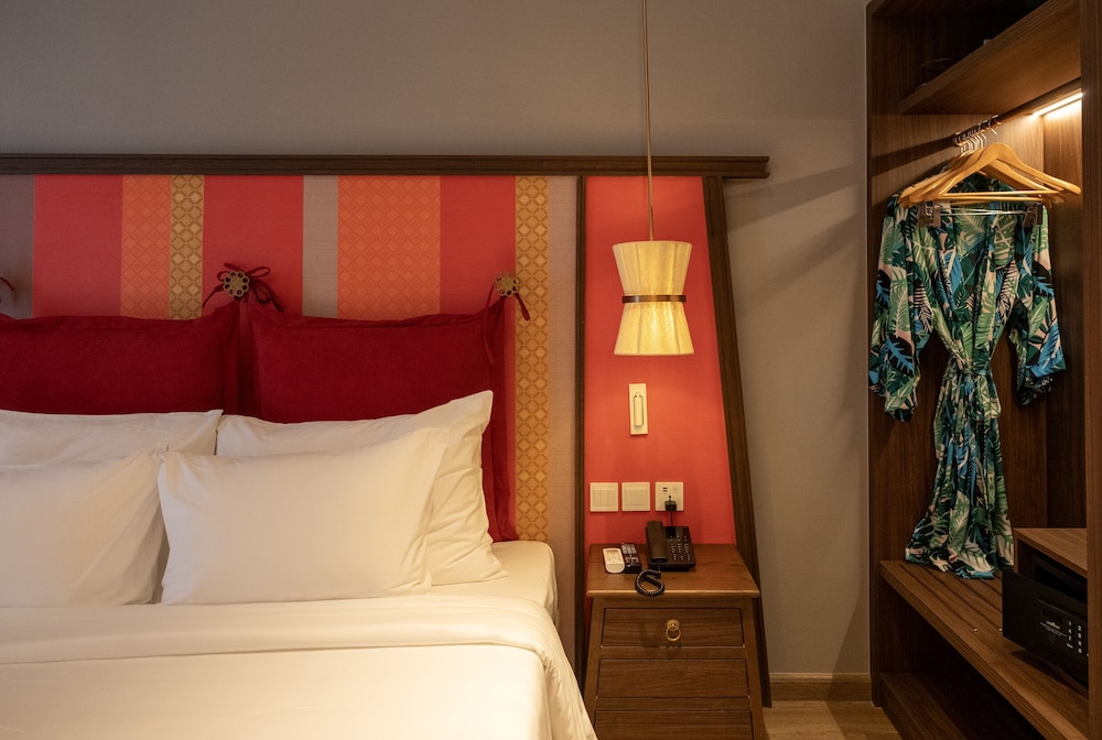 Premium Quadruple Room, Multiple Beds, Resort View, Sea Facing photo 3