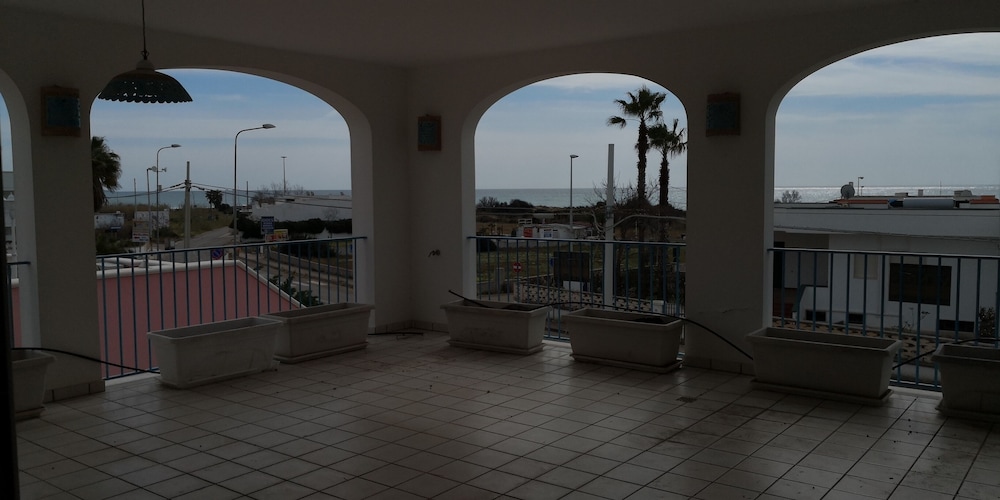 Superior Condo photo 3