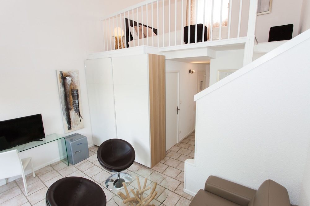 Privilege Room, photo 7