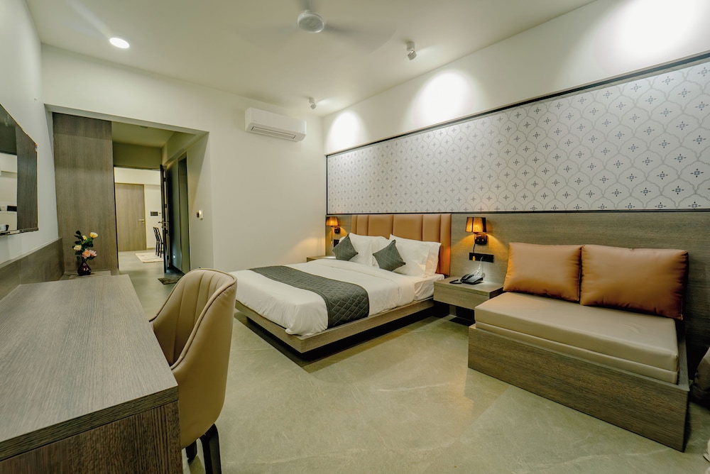 Grand Serenity Suite