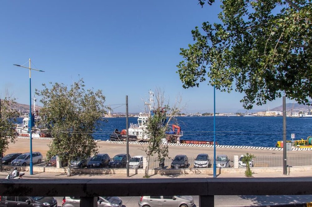 Panoramic Triple Room, Sea View photo 3