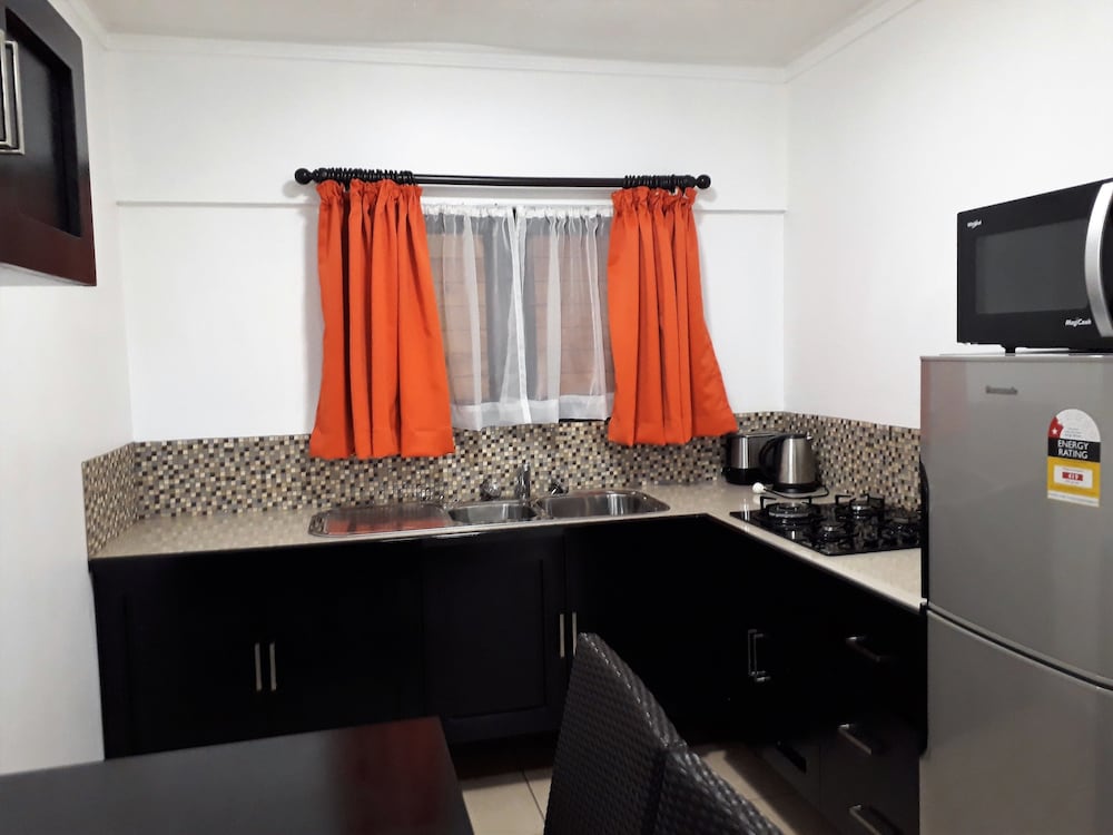 Deluxe Apartment, 2 Bedrooms - Photo 11