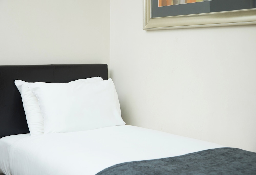 Single Room photo 2