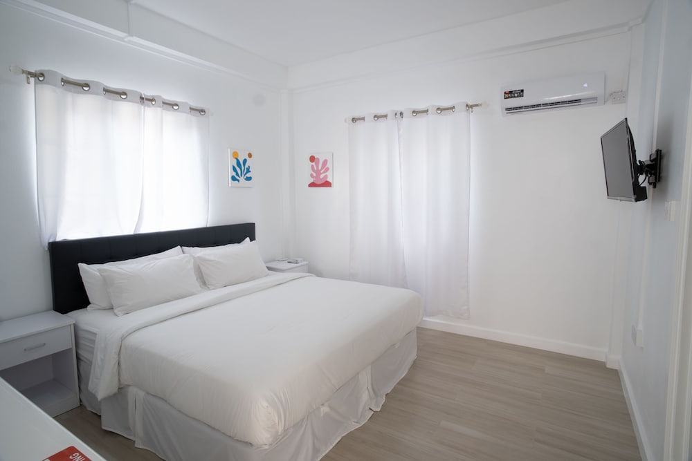 Villa #1 photo 1