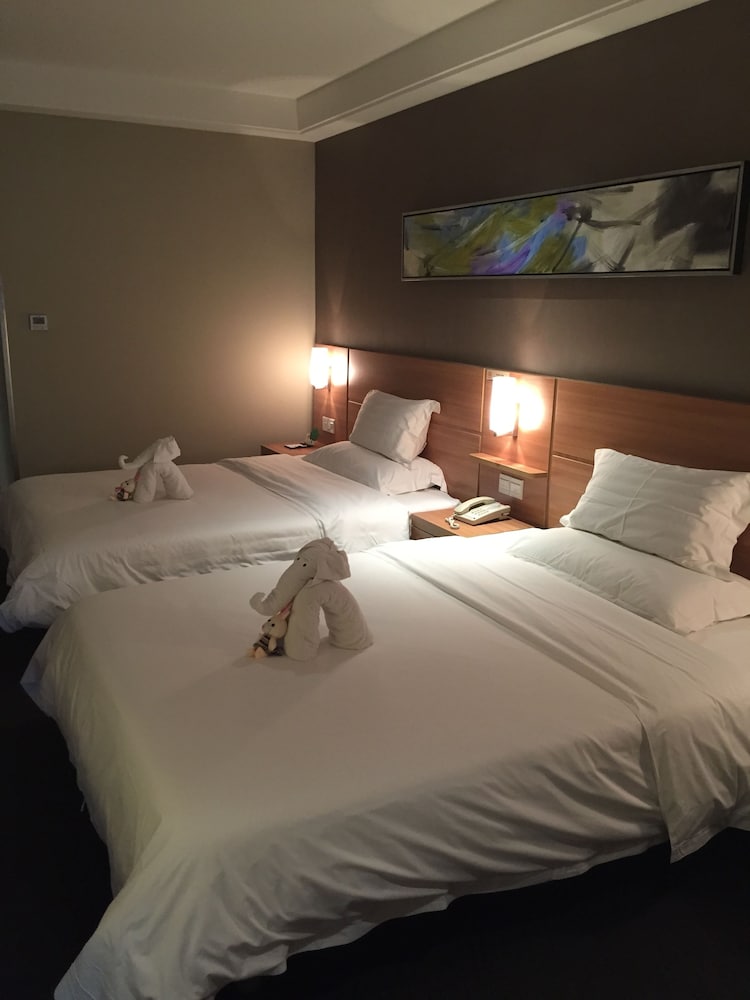 Superior Twin Room photo 3