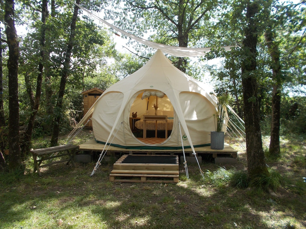 Tent photo 2