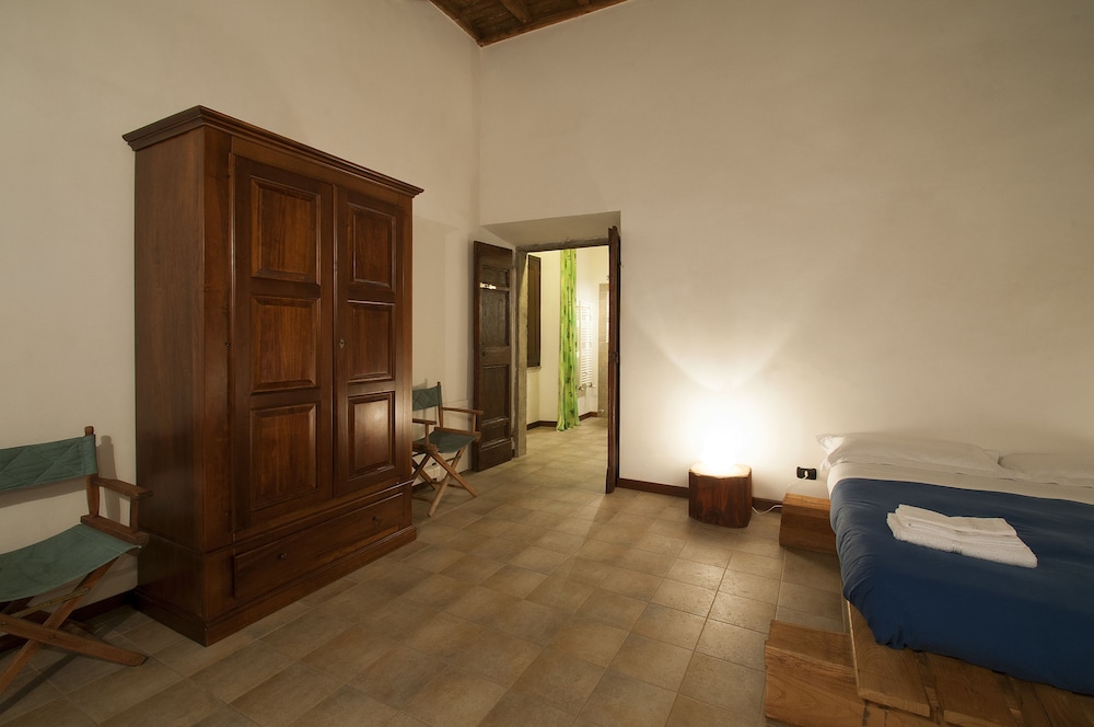 House, 1 Bedroom photo 3