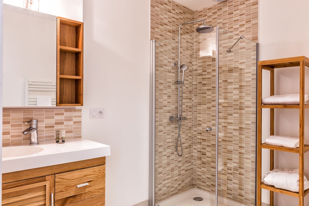 Business Studio, 1 Double Bed, Terrace( No Spa) photo 2