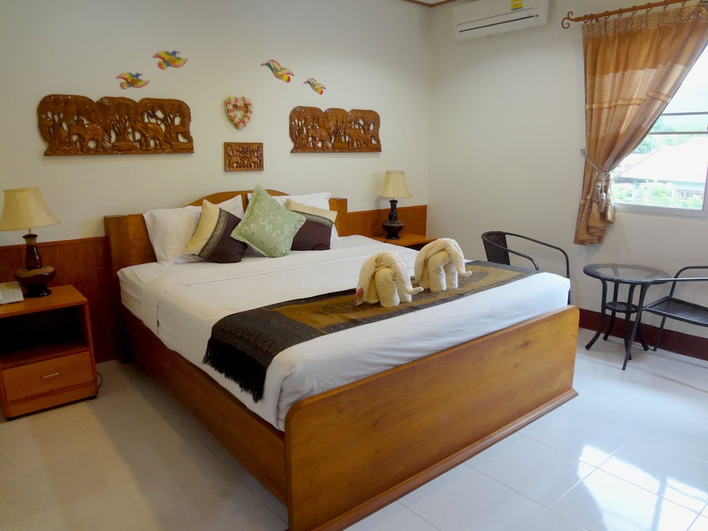 Deluxe Double Room photo 2