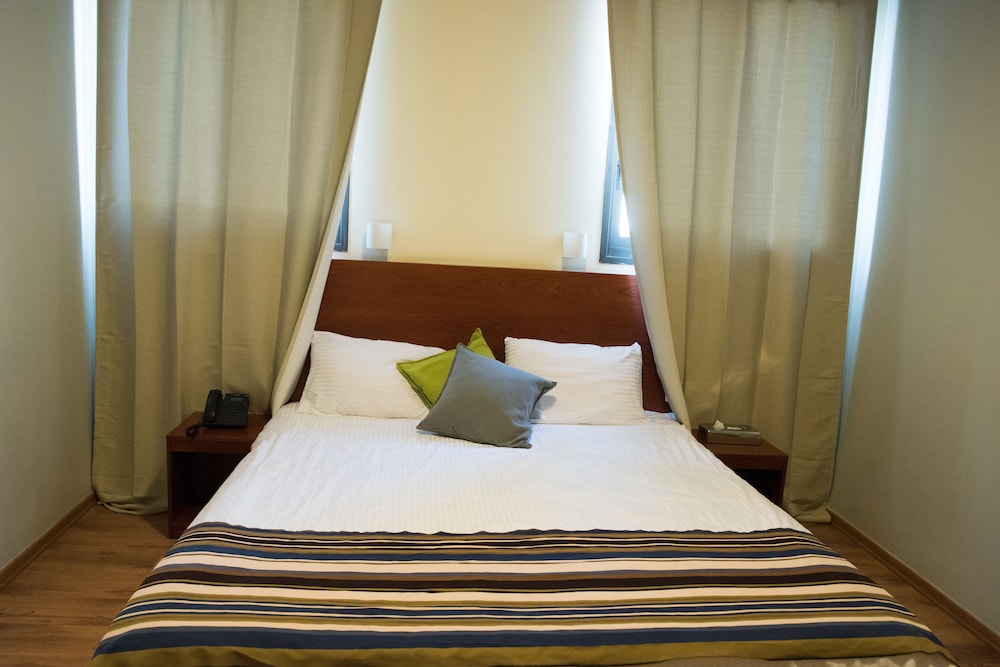 Standard Double or Twin Room, 1 Bedroom photo 2