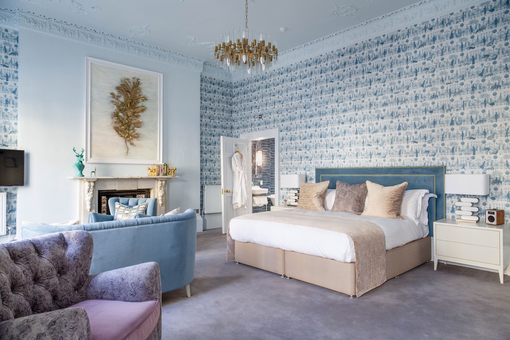 Junior Suite, 1 Queen Bed photo 1