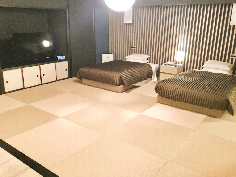 Japanese-Style Quadruple Room, Non-Smoking