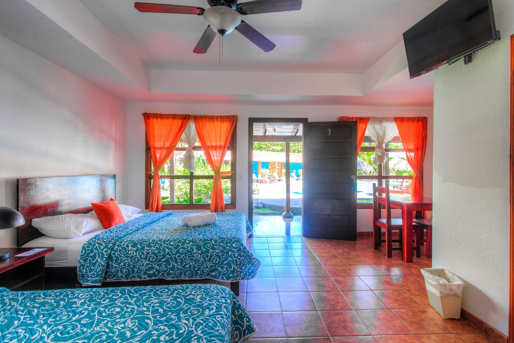 Beachfront Two Queen Beds
