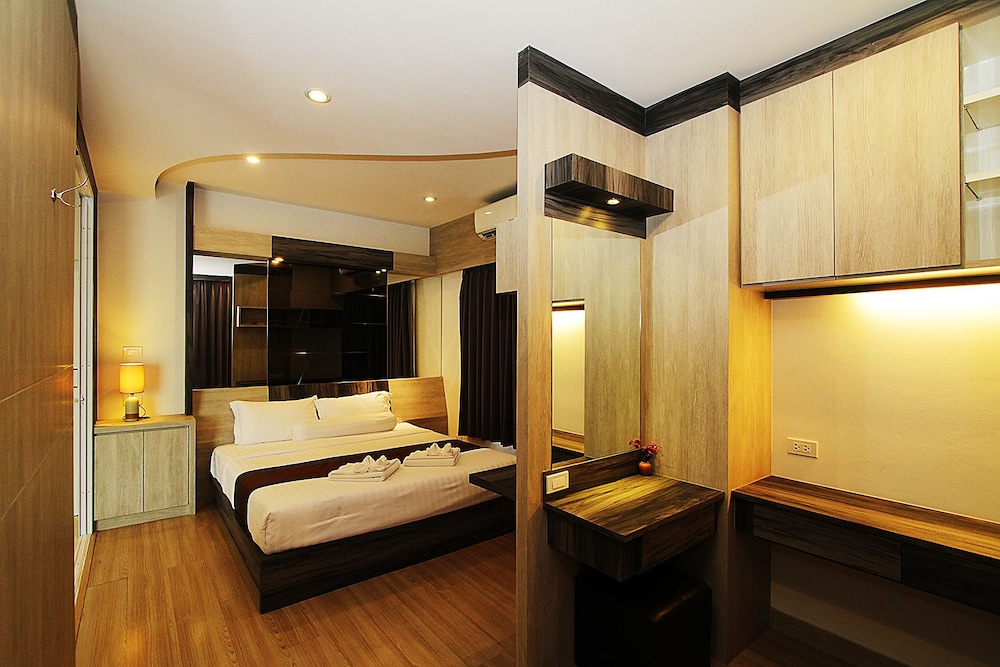 Superior King Room (A-Building) photo 3