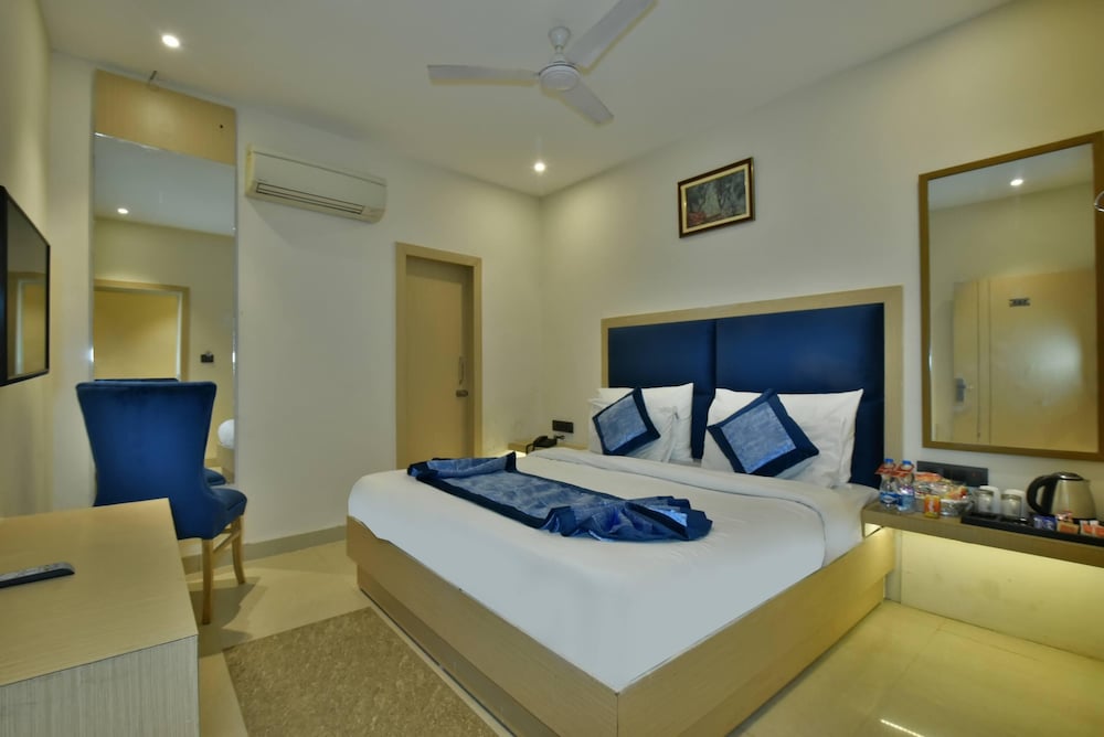 Luxury Room