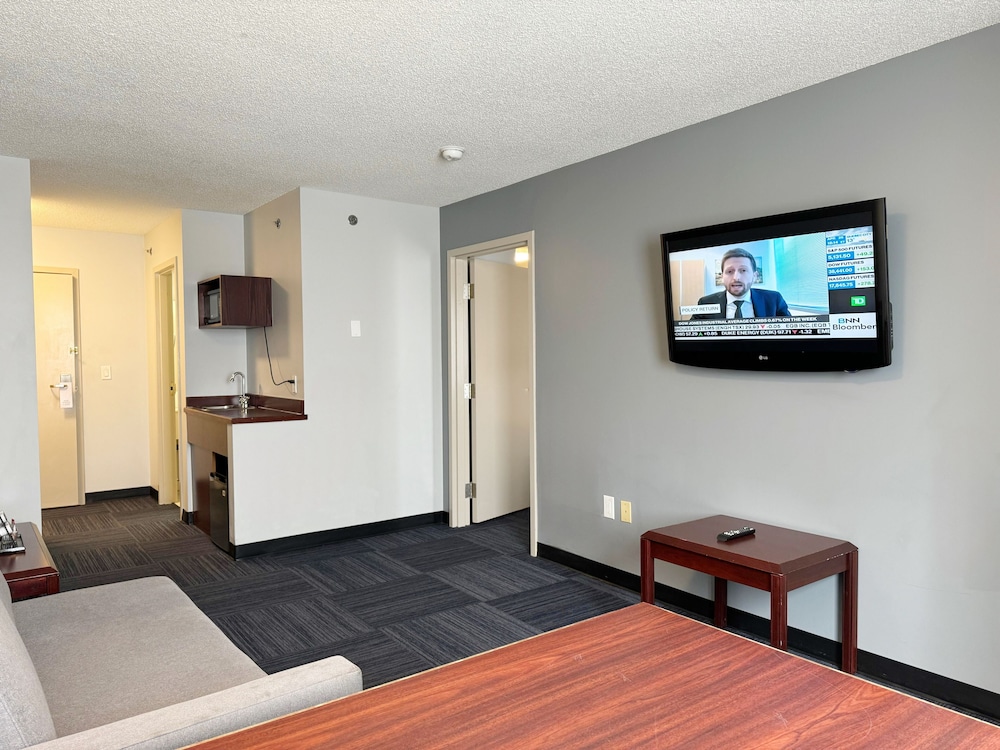Family Suite - Photo 7