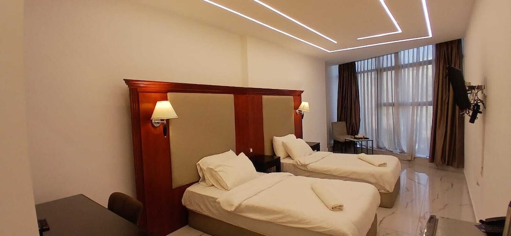 Basic Double or Twin Room, City View
