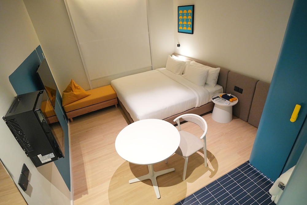 Standard Double Room - Photo 10