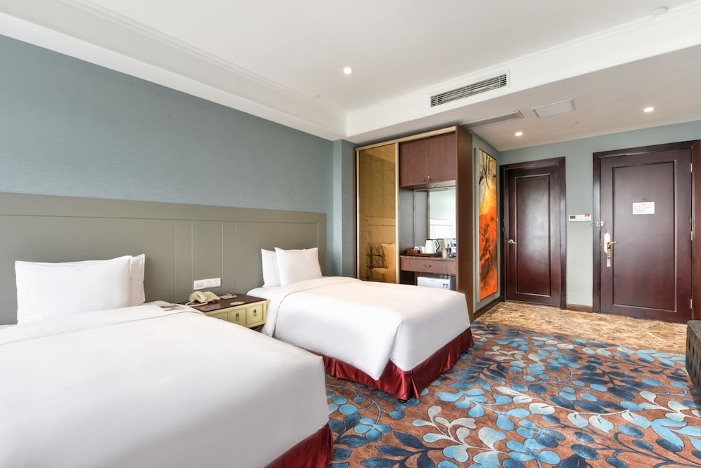 Deluxe Twin Room, Sea View photo 3