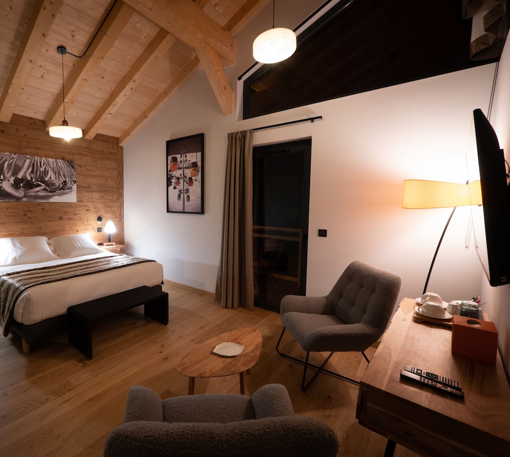 Standard Double Room, Balcony, Garden View photo 1