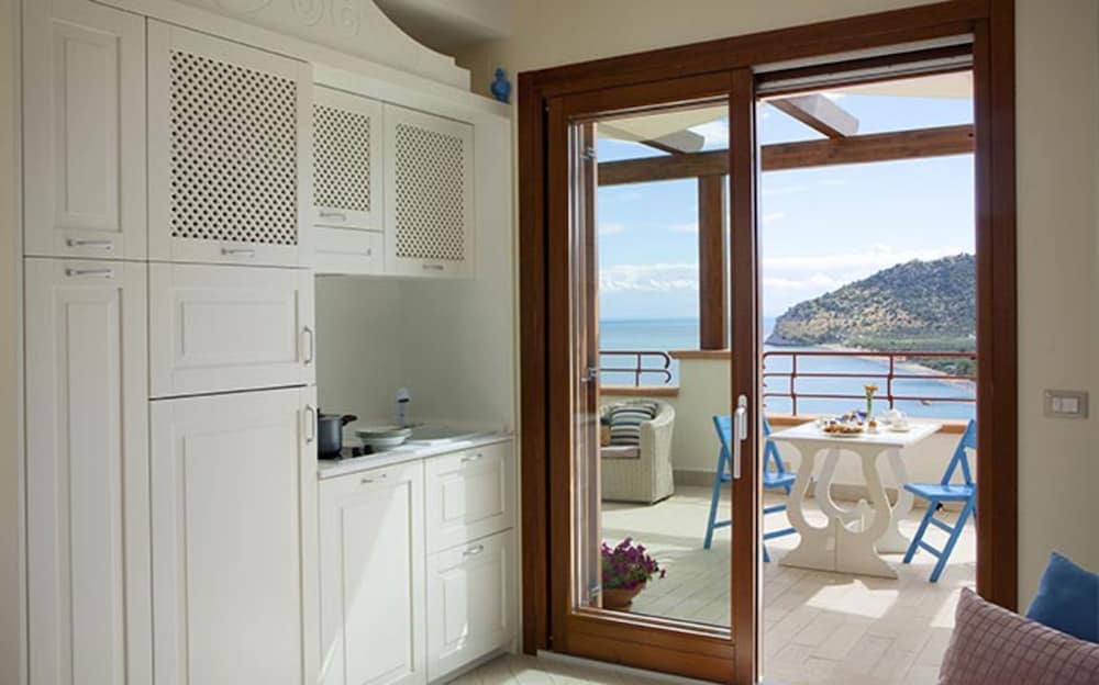 Family Apartment, 2 Bedrooms, Sea View (For 3 people) photo 3