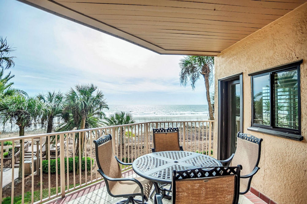 House, Multiple Beds, Balcony, Ocean View (201 Turtle Lane)