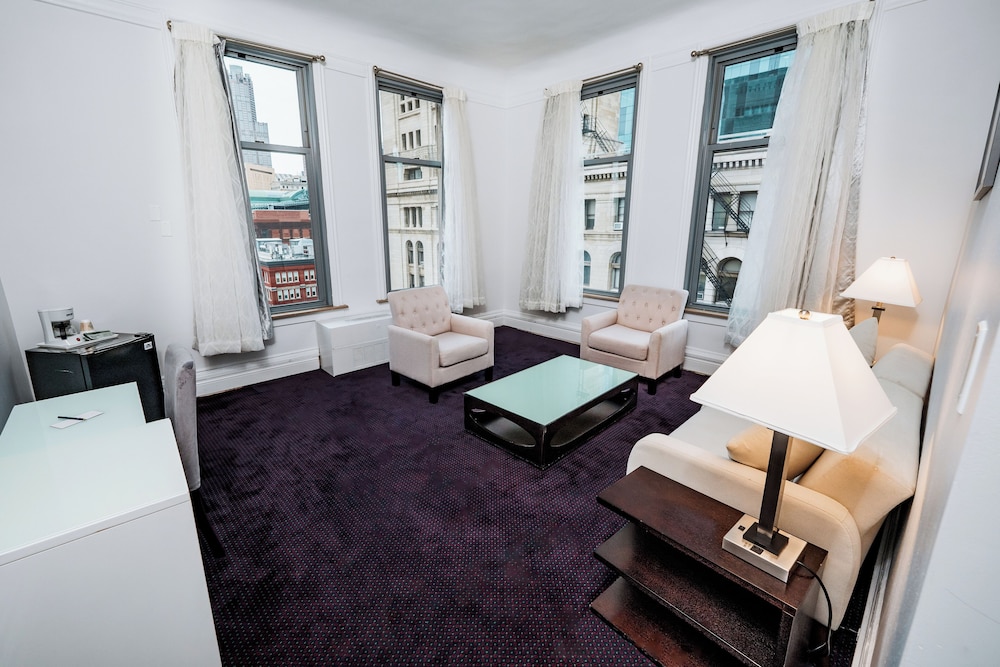 Junior Suite, City View - Photo 6