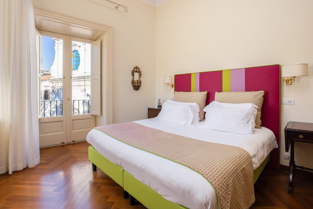 Junior Suite (French balcony)