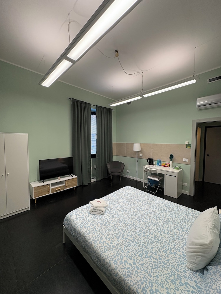 Deluxe Double Room, City View