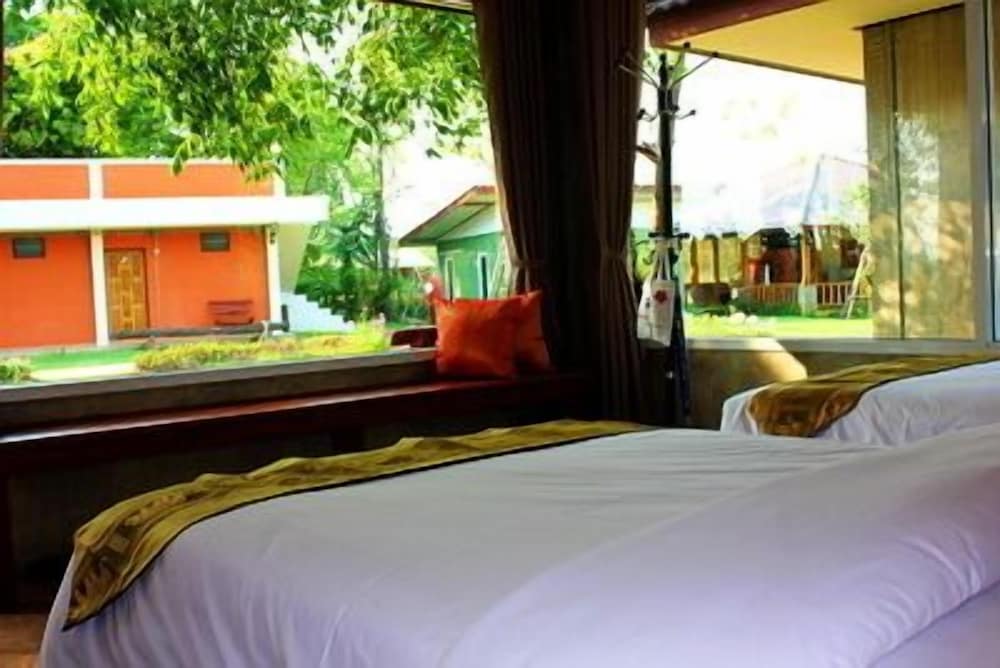 Villa, Garden View photo 3