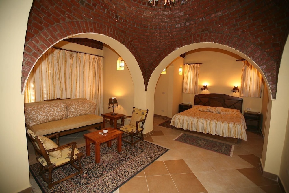 Luxury Triple Room photo 3