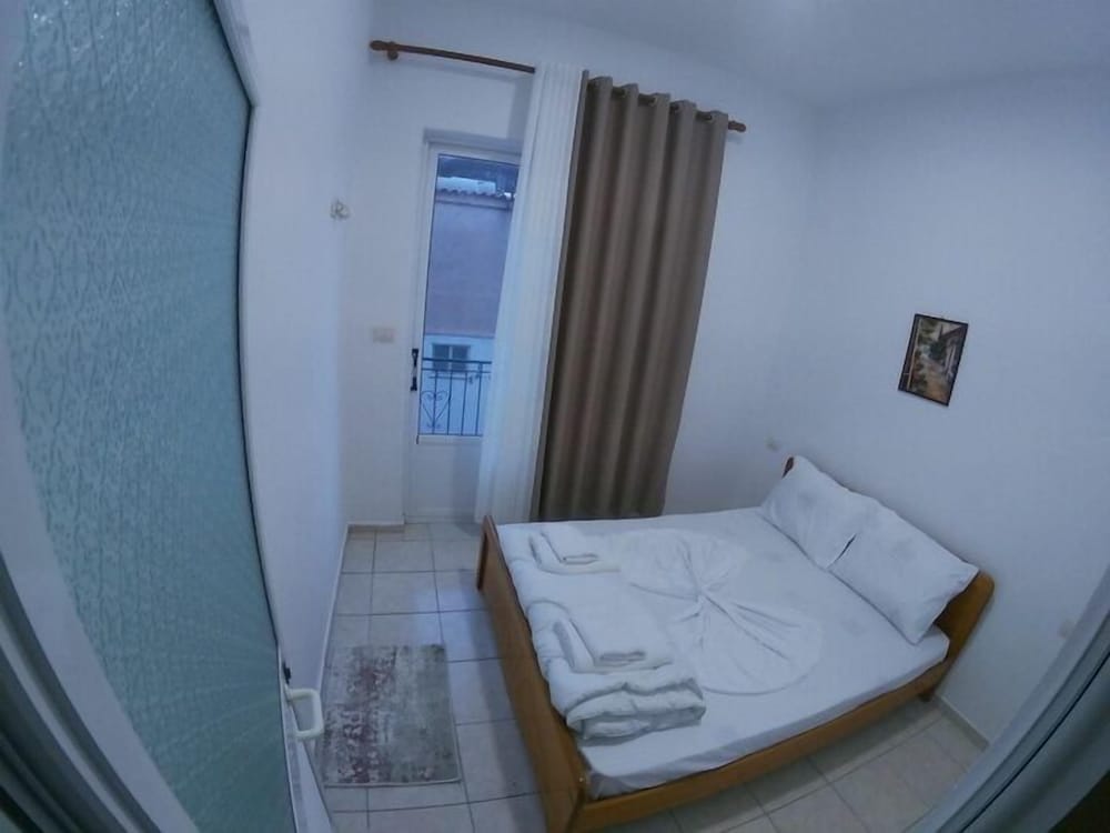 City Quadruple Room