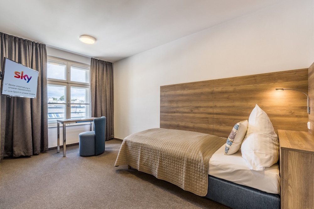 Economy Single Room