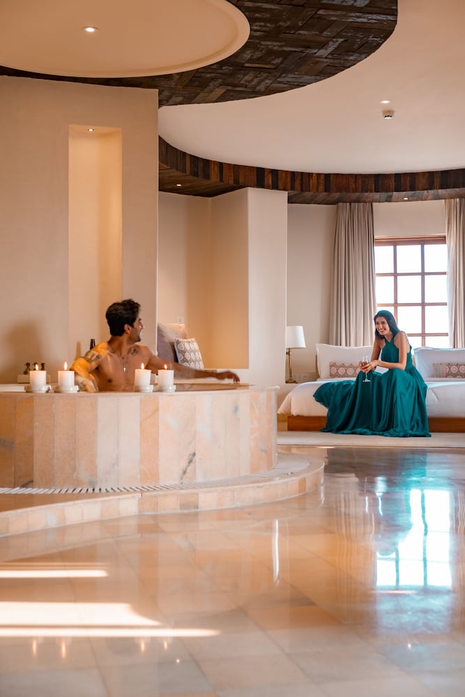 Suite (Regal)