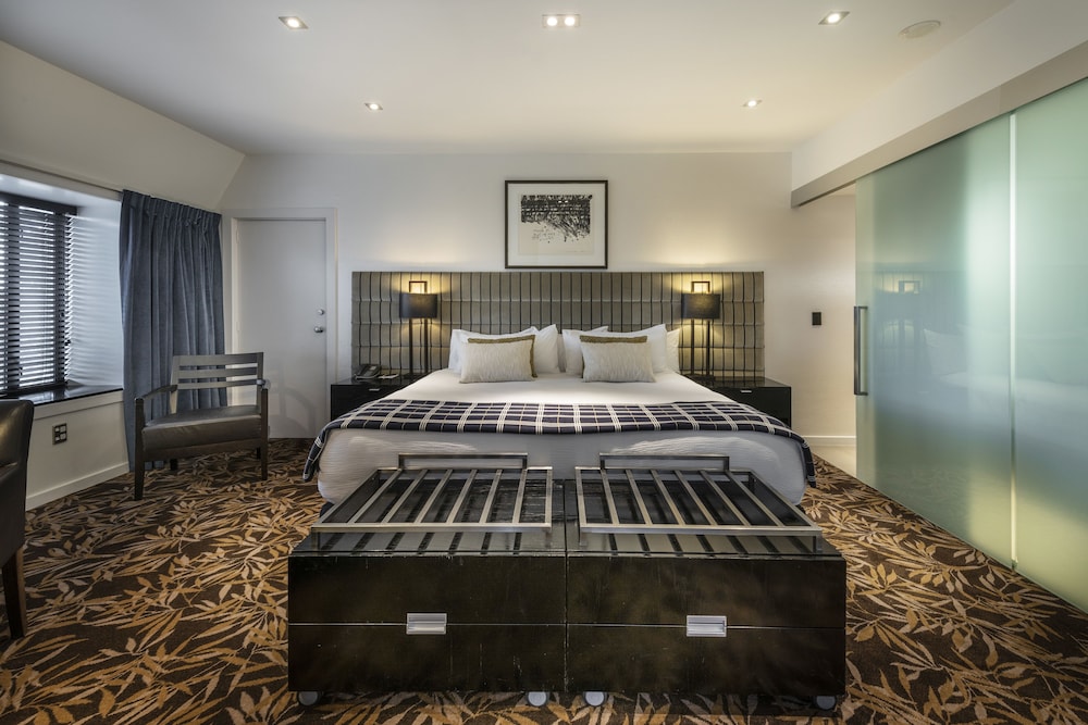 Park Suite photo 3