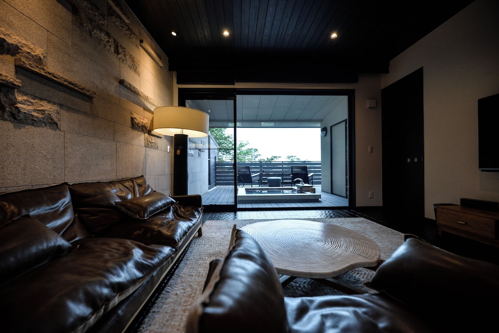 Konpeki Guestroom with Open-Air Bath, Non Smoking - Photo 9