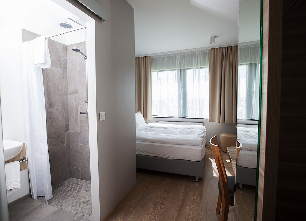 Standard Double Room photo 3