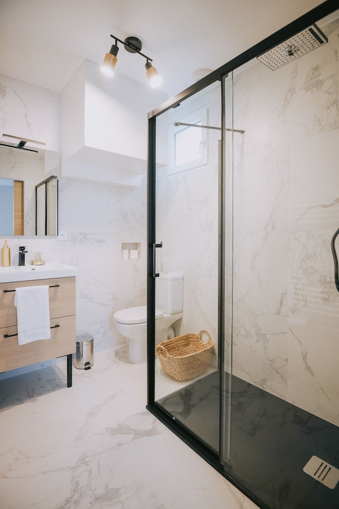 Comfort Studio, Ensuite photo 2