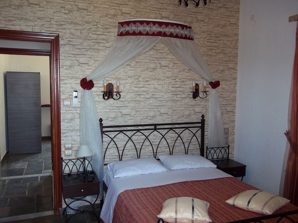 Family Apartment, 2 Bedrooms, Sea View photo 1