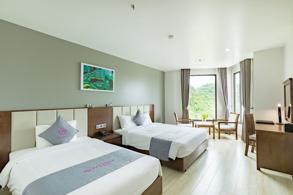 Deluxe Triple Room with Sea View - Photo 5