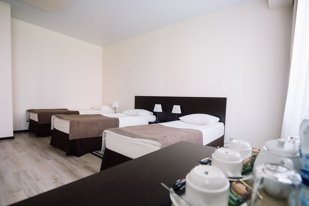 Classic Triple Room photo 2