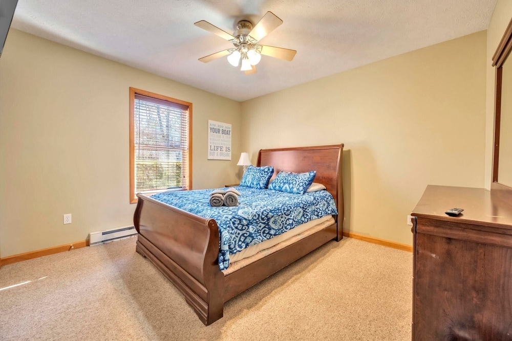 House (Multiple Bedrooms) photo 2
