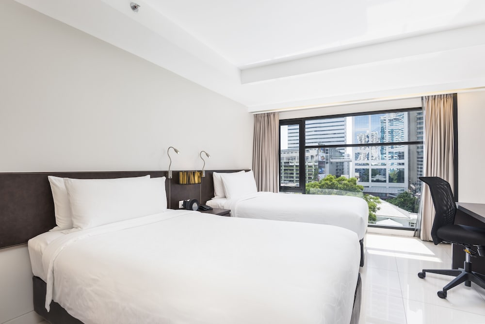 Studio Superior Room Twin Bed photo 2