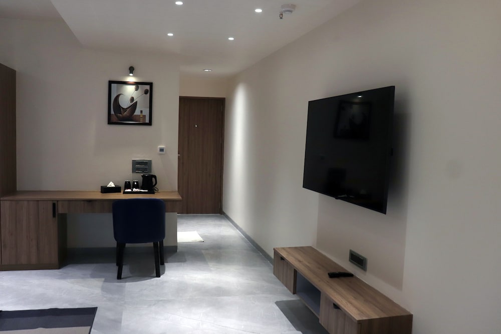 Signature Suite, Executive Level photo 2