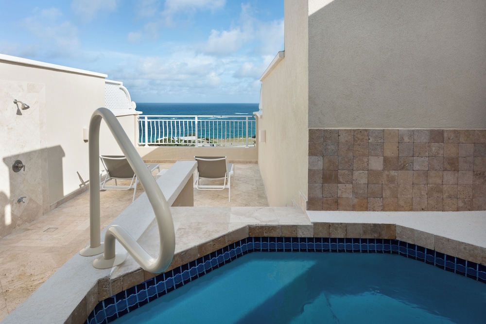 Studio Suite, Private Pool, Partial Ocean View