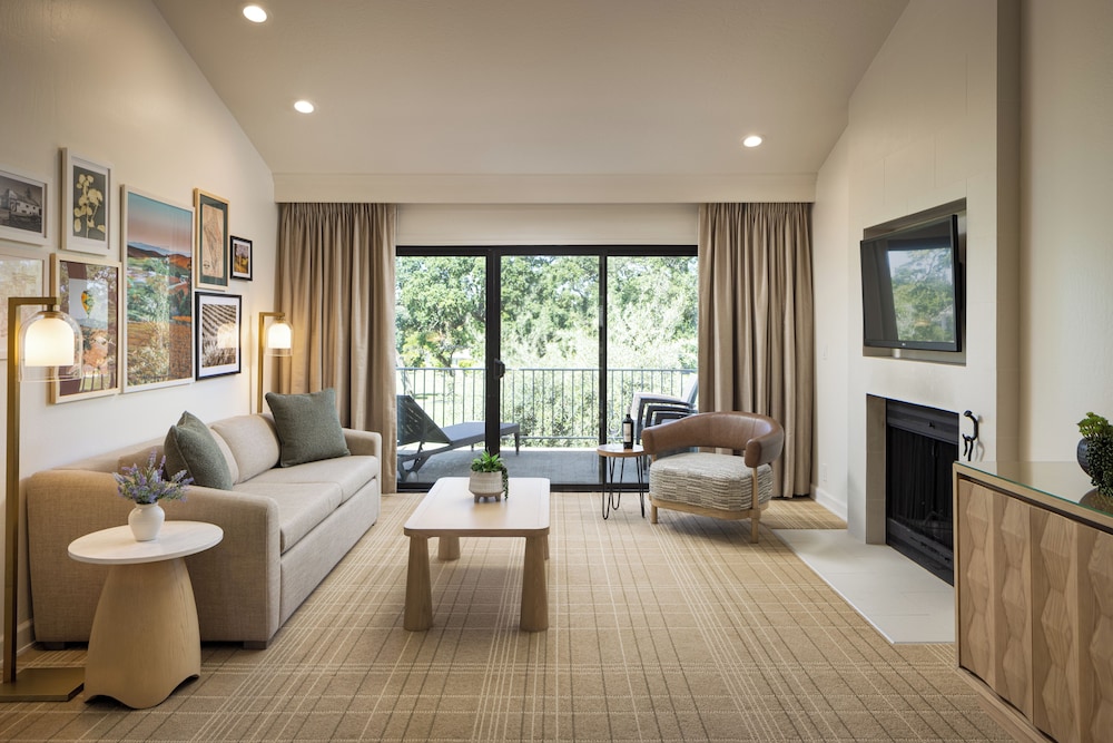 Premium Suite, Multiple Beds (Premium Oak Creek 2 Bedroom) - Photo 1