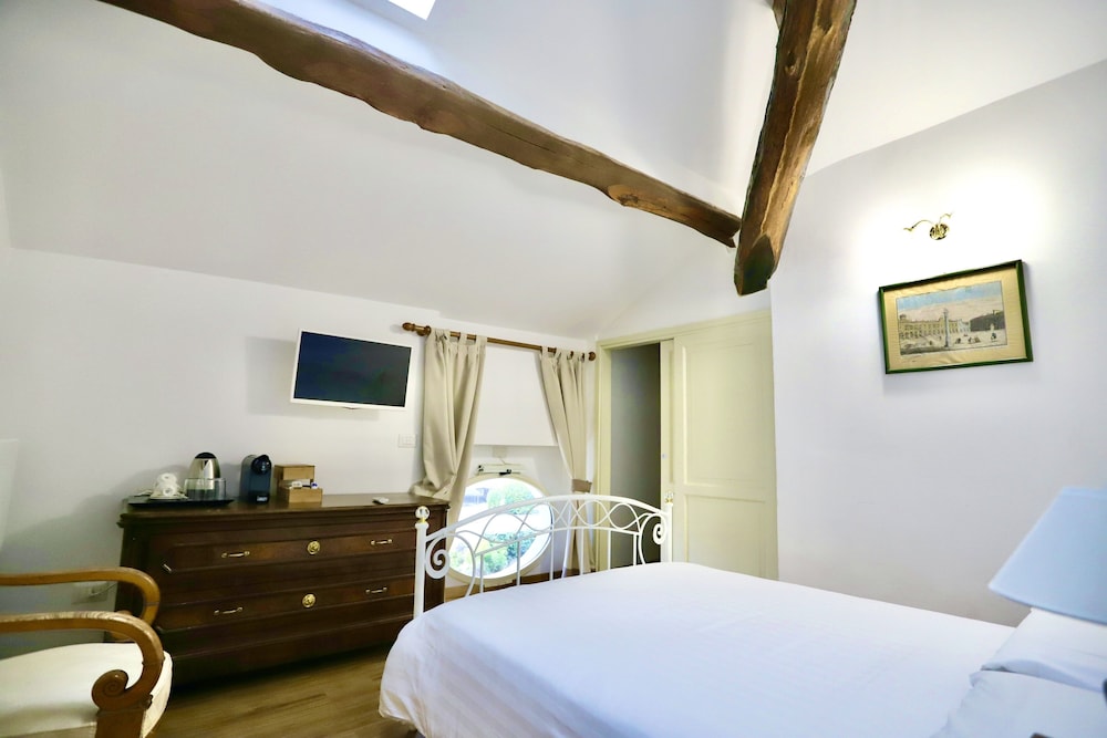 Romantic Room photo 2